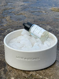 Load image into Gallery viewer, RAW ENERGY - 2 KG RAW CRYSTAL QUARTZ, ROSEMARY & EUCALYPTUS LARGE WHITE DIFFUSER