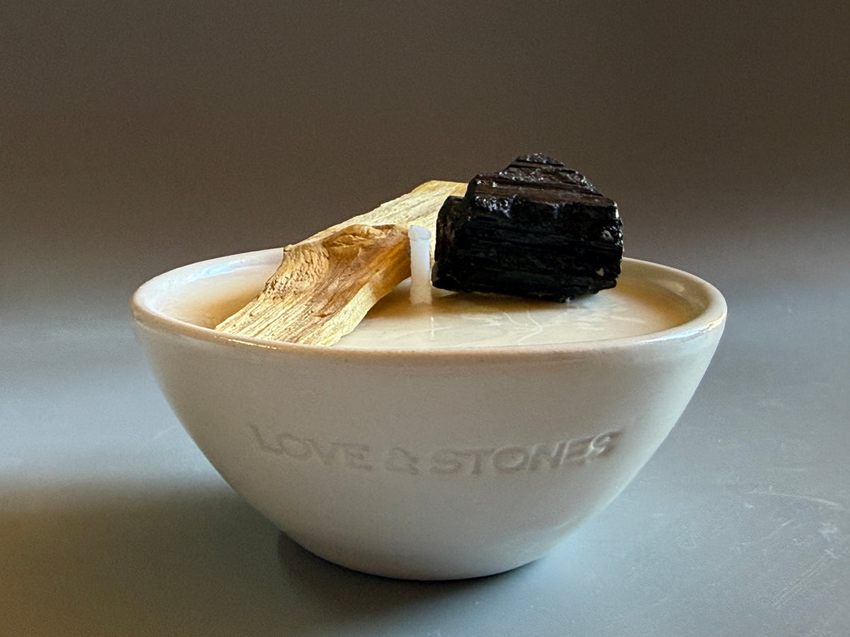 SPIRIT – BLACK TOURMALINE WITH PALO SANTO – MINI WHITE CANDLE