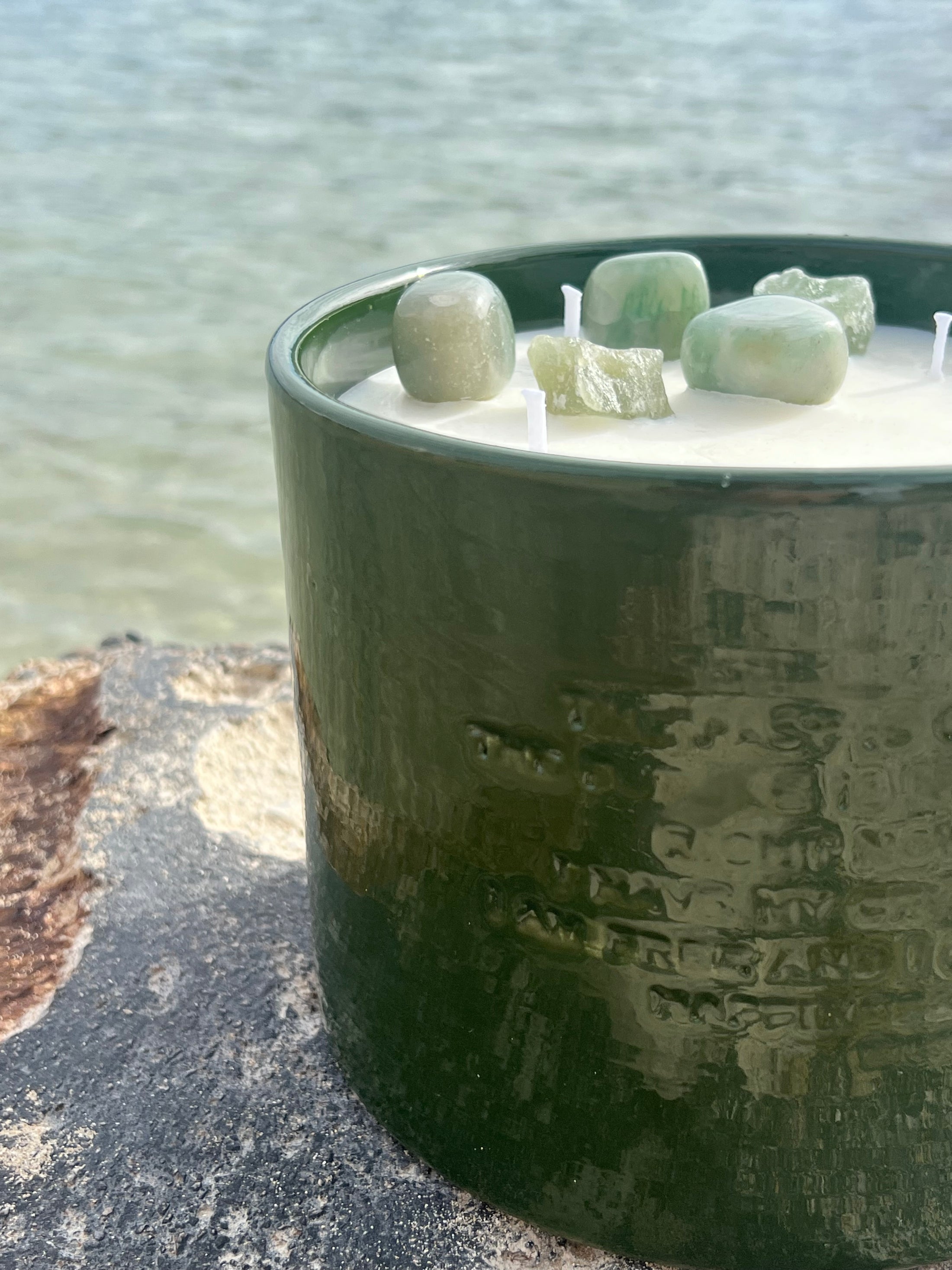 MANIFEST - AVENTURINE CRYSTAL INFUSED SCENTED GREEN BIG CANDLE