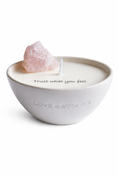 Load image into Gallery viewer, RAW DREAM MANTRA CANDLE  - ROSE QUARTZ, LAVENDER & LEMON MINI WHITE CANDLE

