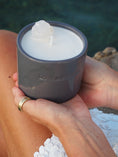 Load image into Gallery viewer, RAW ENERGY - RAW CRYSTAL QUARTZ INFUSED SCENTED TINY GREY CANDLE
