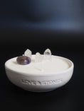 Load image into Gallery viewer, CALMING - AMETHYST & CRYSTAL QUARTZ INFUSED SCENTED WHITE MIDDLE CANDLE
