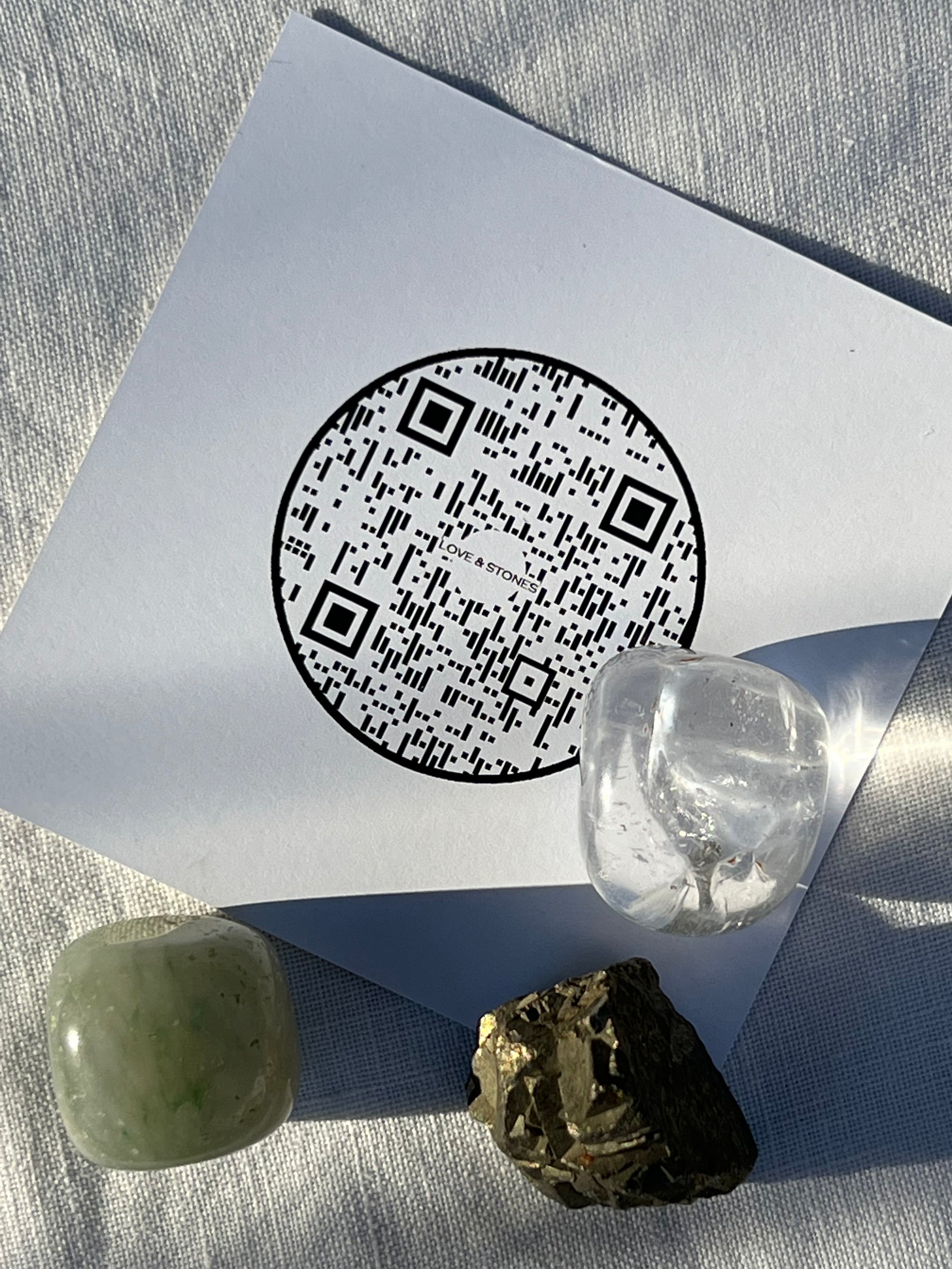 DREAM - A guided crystal ritual kit to do your dreams