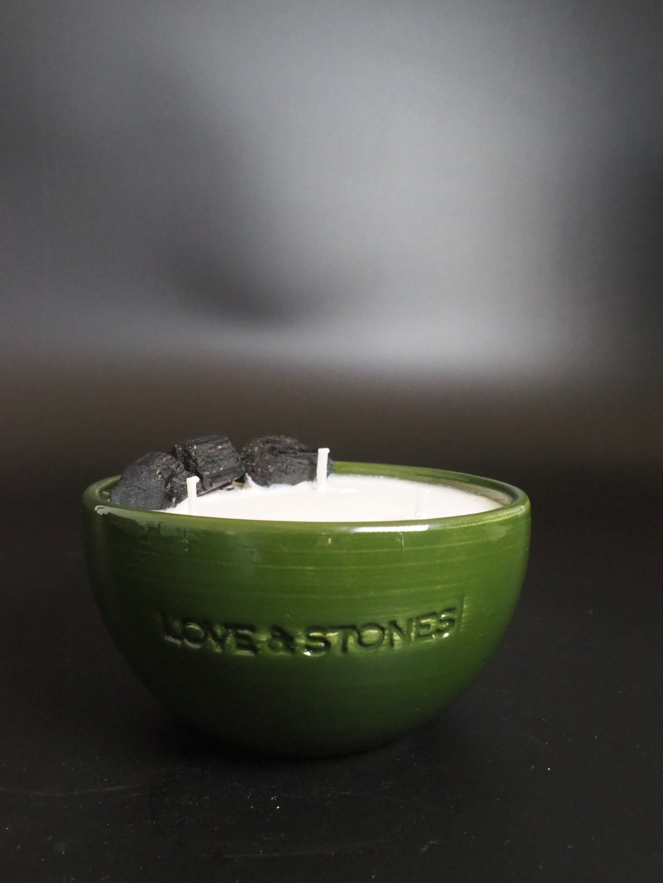 HEAL - BLACK TOURMALINE CRYSTAL INFUSED SCENTED PETIT GREEN CANDLE