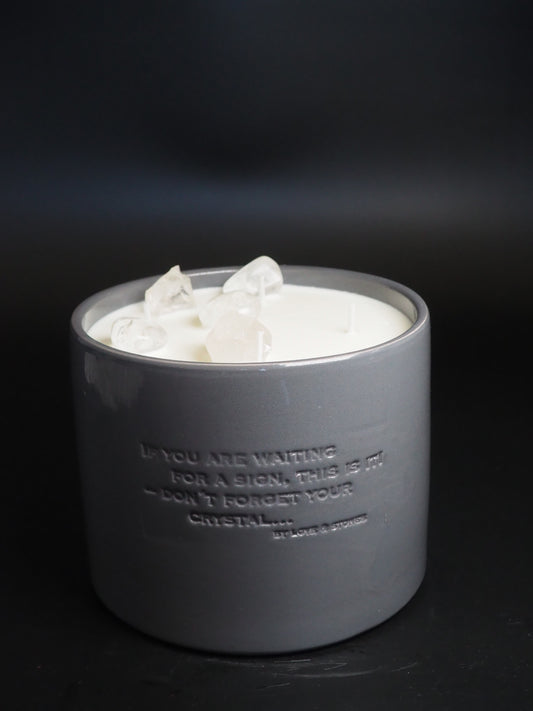 RAW ENERGY  - CRYSTAL QUARTZ CRYSTAL INFUSED SCENTED BIG GREY CANDLE