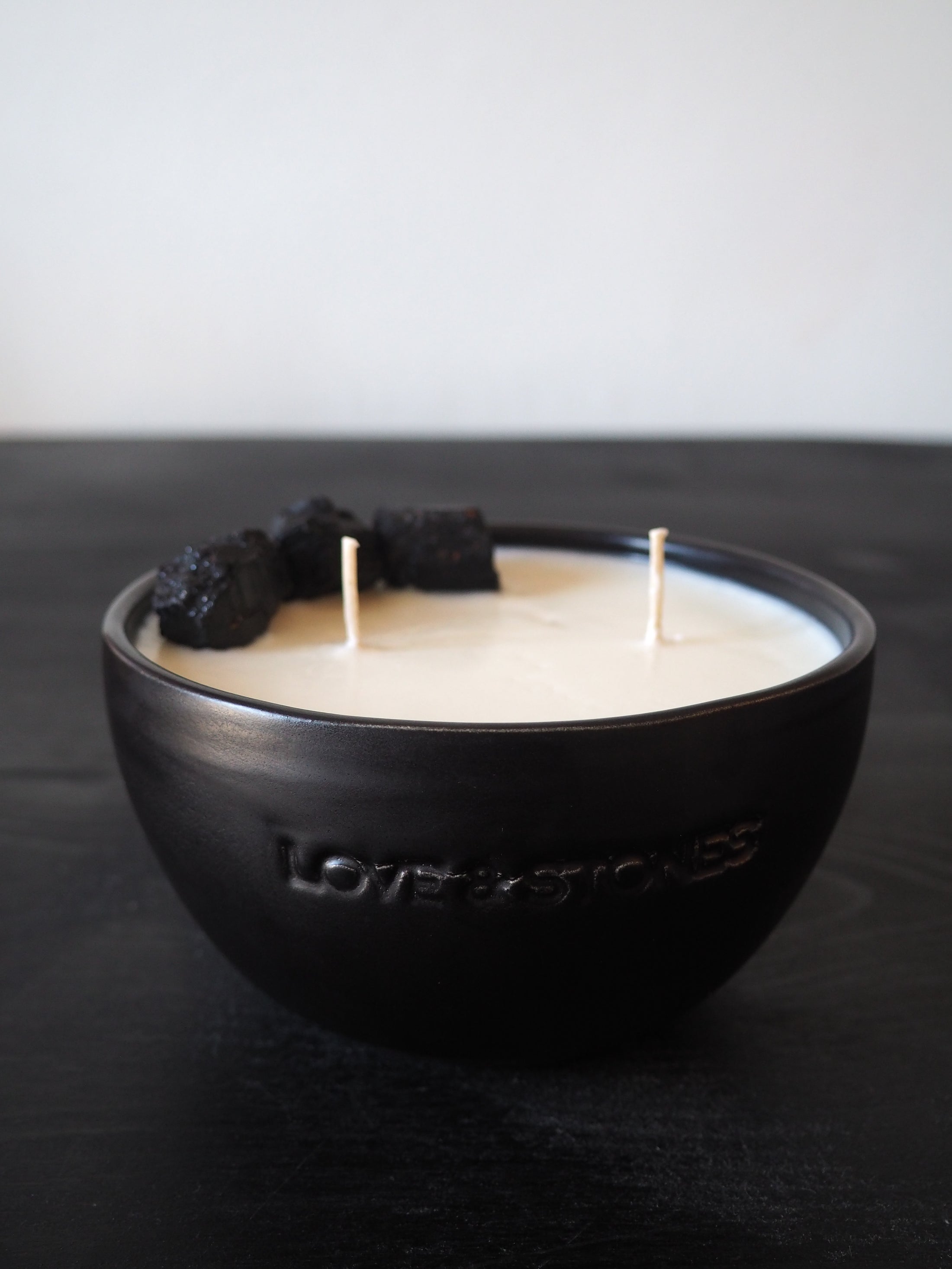 HEAL - BLACK TOURMALINE CRYSTAL INFUSED SCENTED PETIT CANDLE