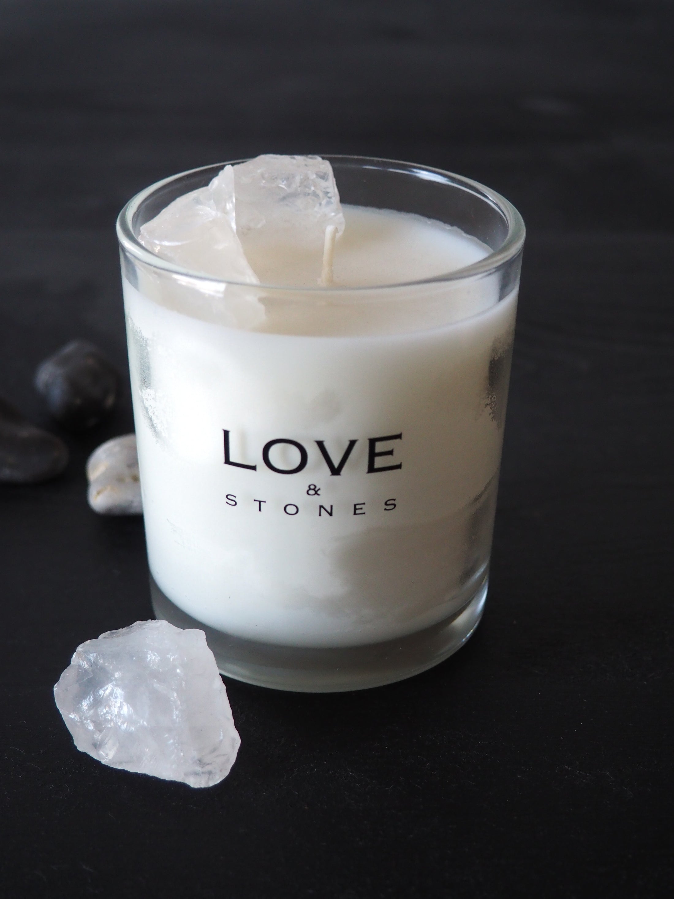 RAW ENERGY  - CRYSTAL QUARTZ CRYSTAL INFUSED SCENTED GLASS CANDLE