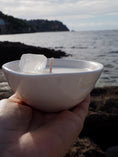 Load image into Gallery viewer, RAW ENERGY  - CRYSTAL QUARTZ CRYSTAL INFUSED SCENTED MINI CANDLE
